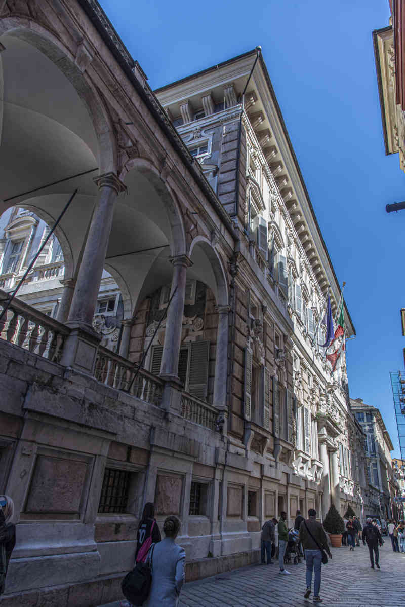 Italia - Génova 078 - Via Garibaldi - palacio Doria-Tursi - Municipio.jpg